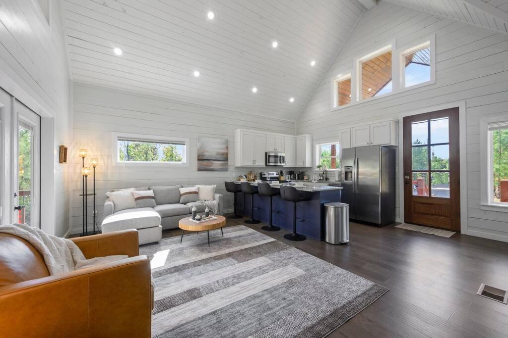 Villa Under The Stars - Secluded, Hot Tub, Firepit, Games Broken Bow Esterno foto