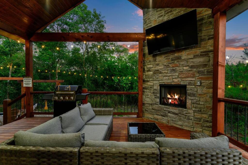 Villa Under The Stars - Secluded, Hot Tub, Firepit, Games Broken Bow Esterno foto