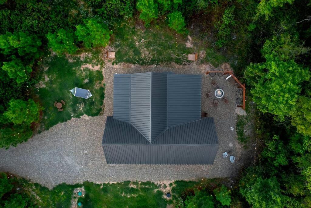 Villa Under The Stars - Secluded, Hot Tub, Firepit, Games Broken Bow Esterno foto
