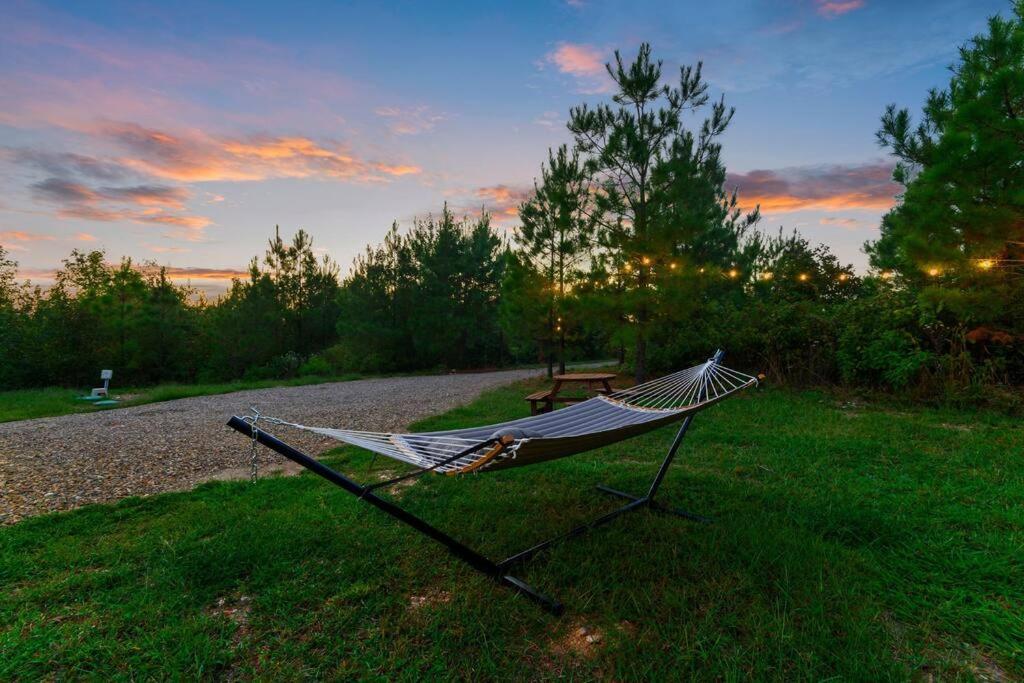 Villa Under The Stars - Secluded, Hot Tub, Firepit, Games Broken Bow Esterno foto
